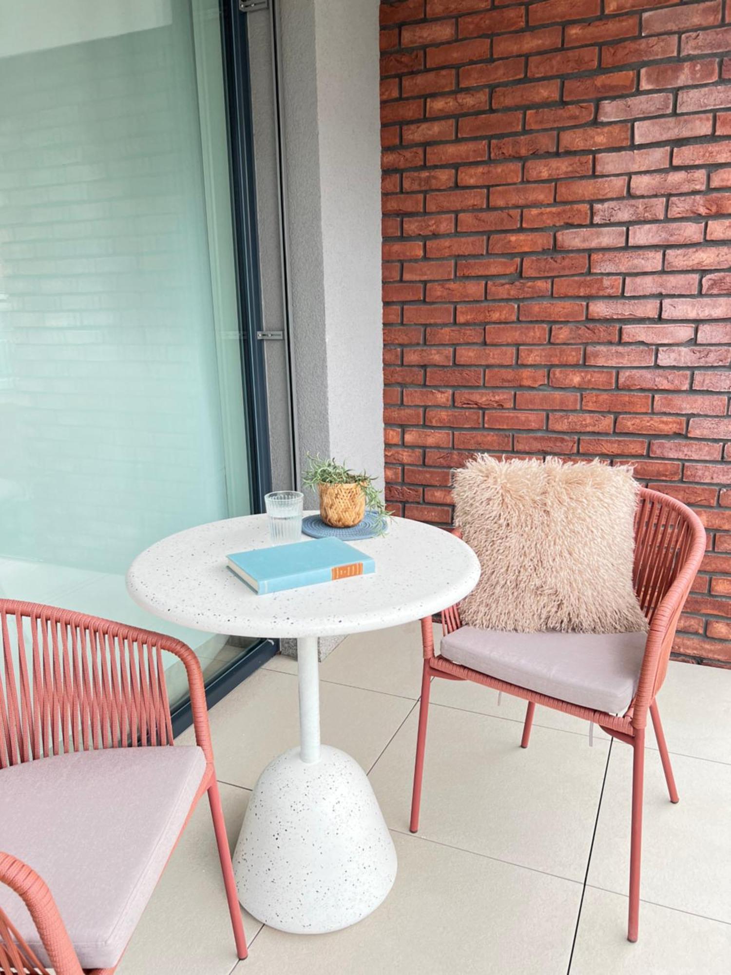 Japandi Pearl Stylish New Apartment